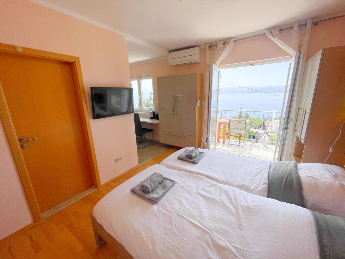 Apartments Sams Novi Vinodolski Eksteriør billede
