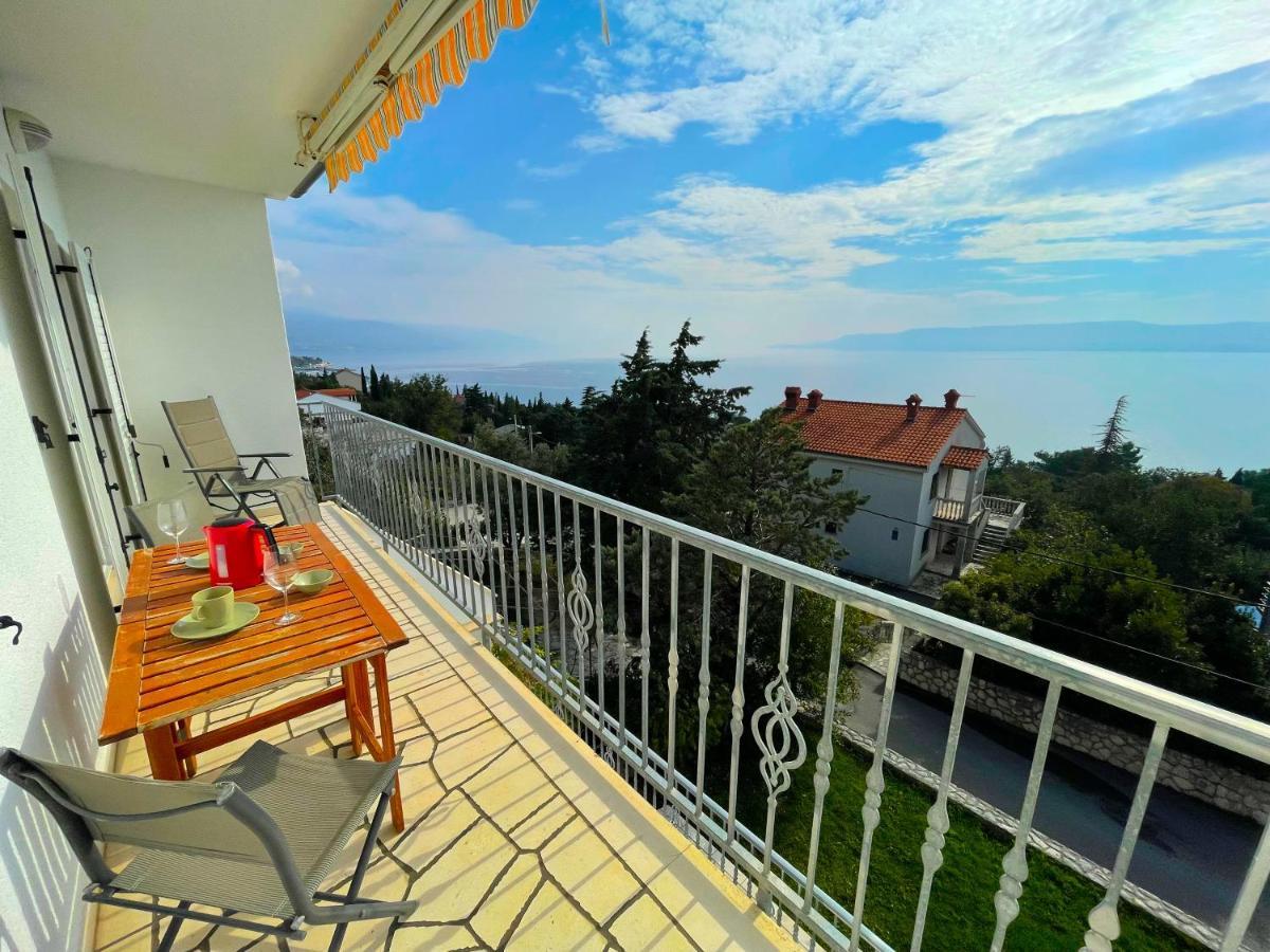 Apartments Sams Novi Vinodolski Eksteriør billede